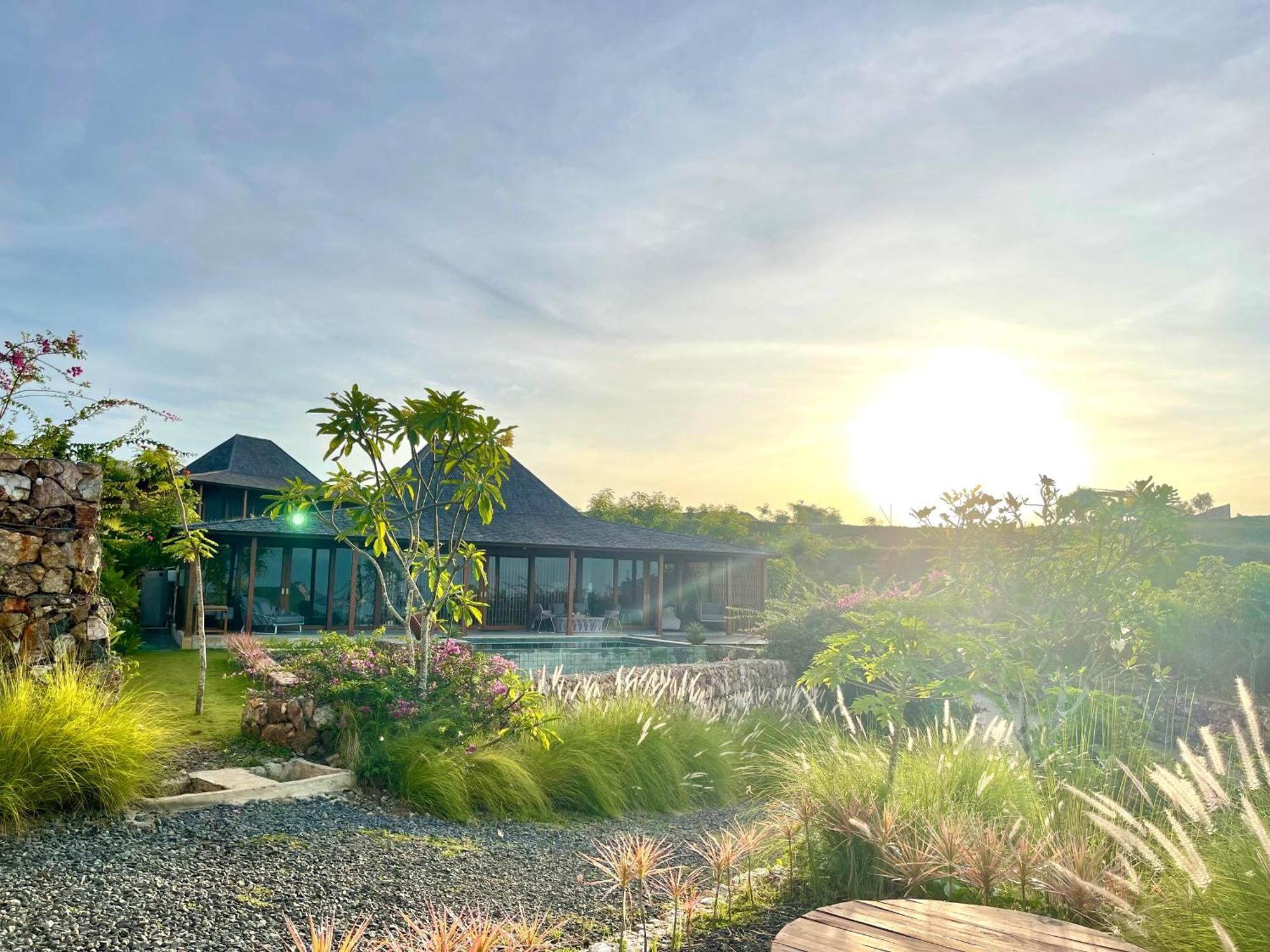 Lobster Bay Lombok Hotel Awang Eksteriør billede