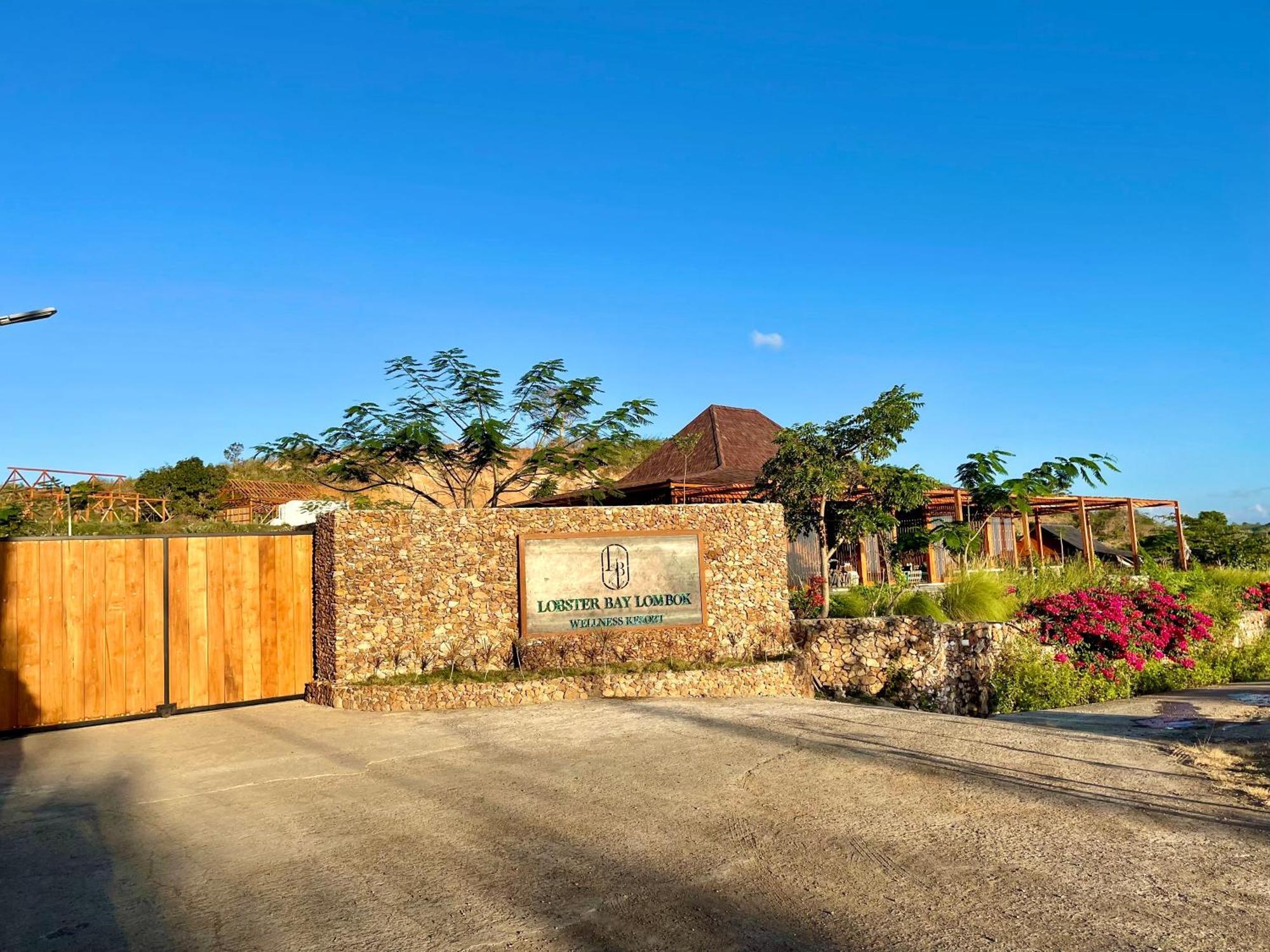 Lobster Bay Lombok Hotel Awang Eksteriør billede