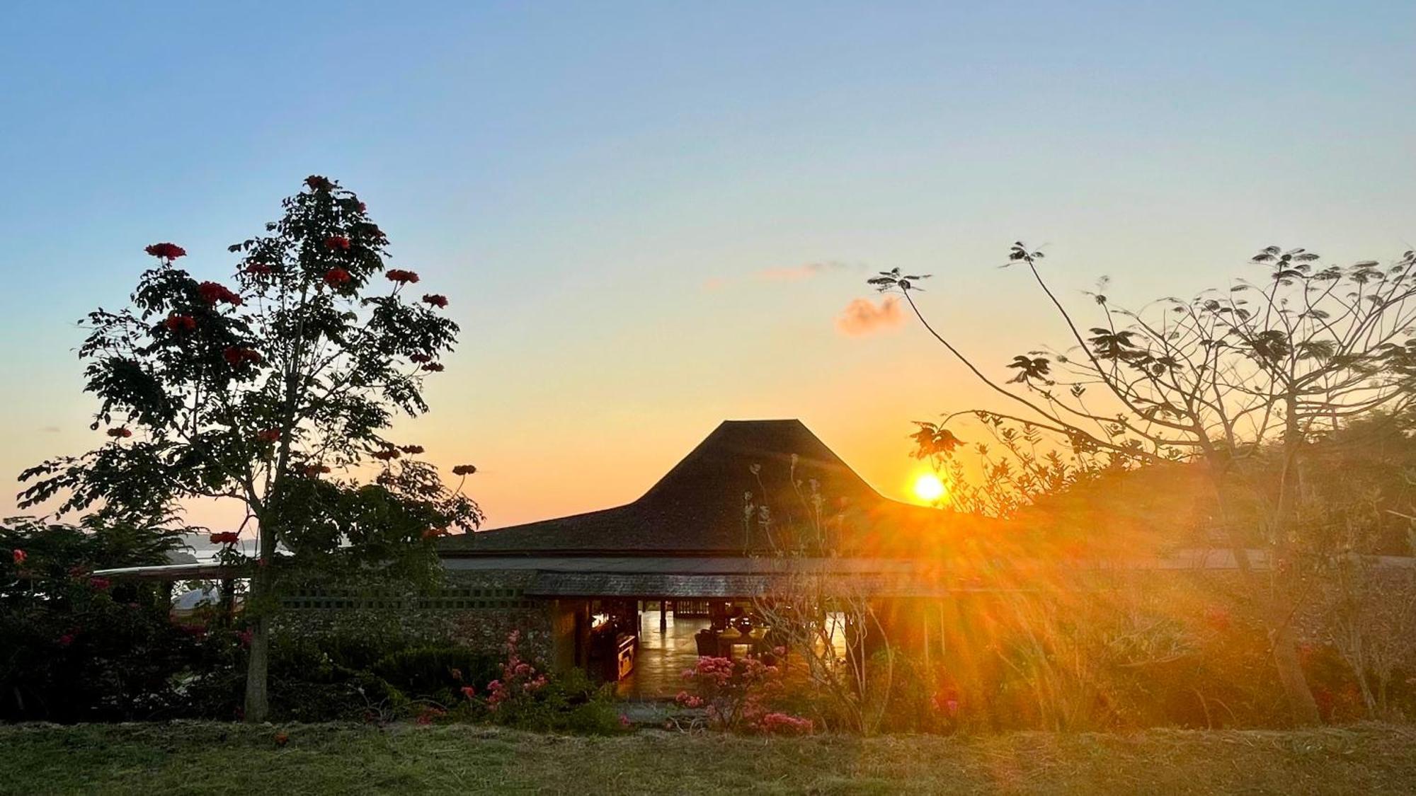Lobster Bay Lombok Hotel Awang Eksteriør billede