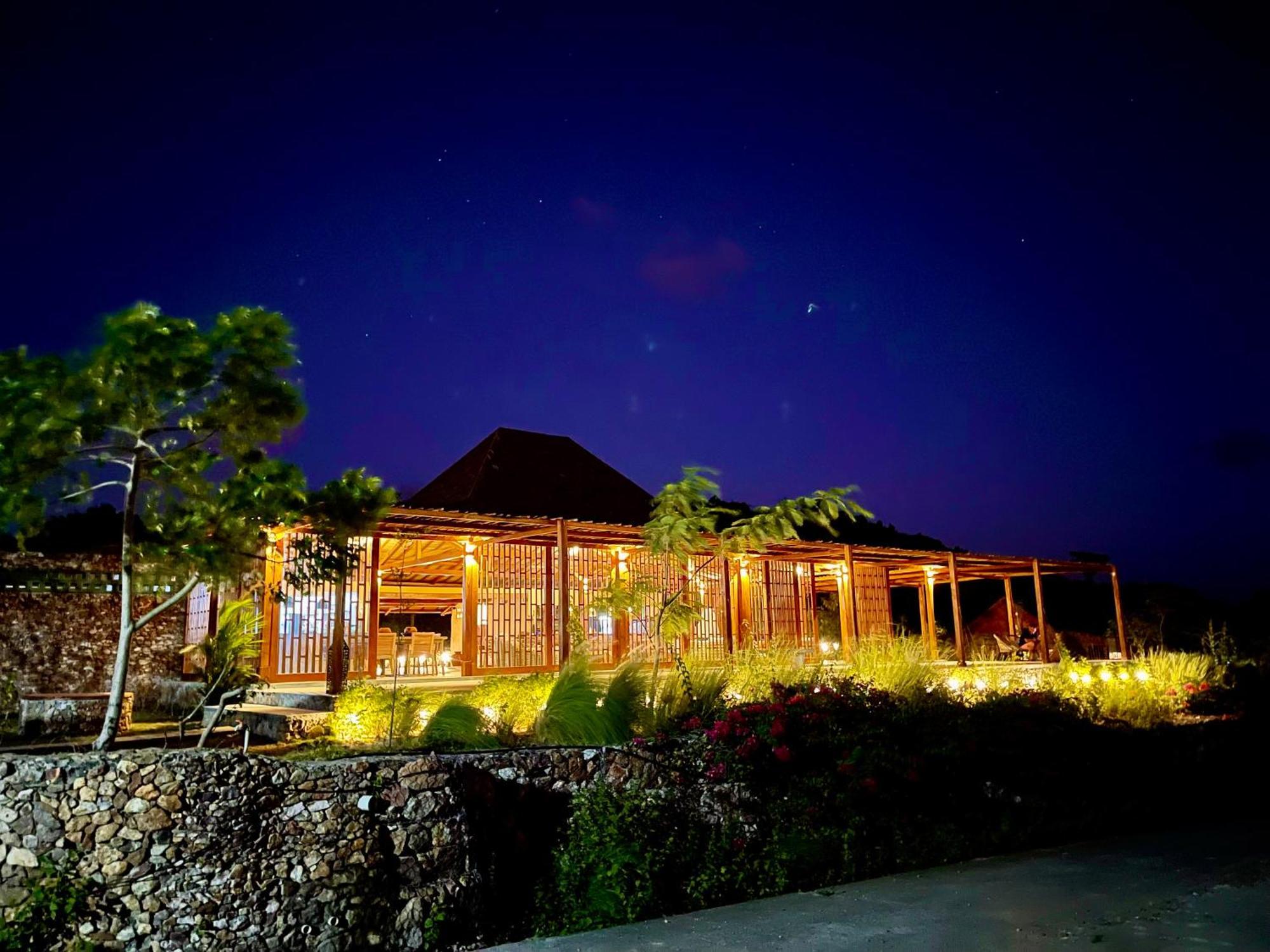 Lobster Bay Lombok Hotel Awang Eksteriør billede