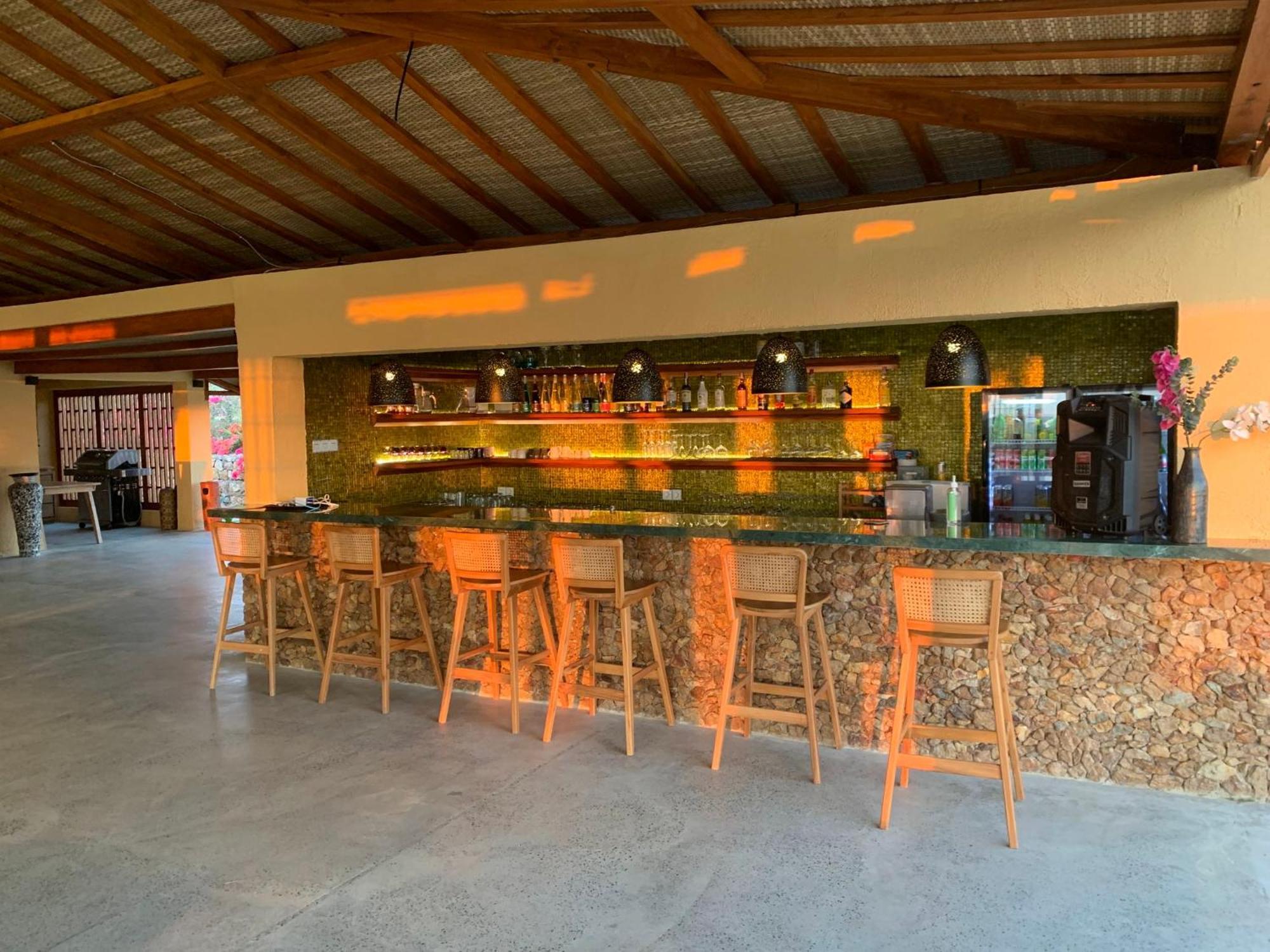 Lobster Bay Lombok Hotel Awang Eksteriør billede